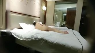 매춘부와의 호텔 약속 및 비밀 촬영
