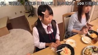 PIYO-072 「ママ、お姉ちゃん…愛してるよ…」 家族のためにDQN養父のえげつない性欲のはけ口にされるけなげな日焼け少女。 2人目 ひまり そのままAVデビュー 比奈ひまり