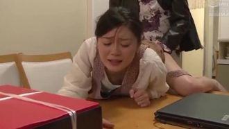 NSSTL-025 人妻 京子 不良中年にハマるまじめ妻 中島京子