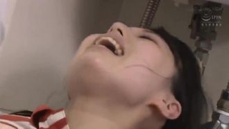 NHDTB-186 敏感的女人，在她訪問的地方立即被春藥雞巴操，即使她抗拒也無法停止射精2 - 送貨員，披薩店，購買舊書，伸展脊椎按摩，家務