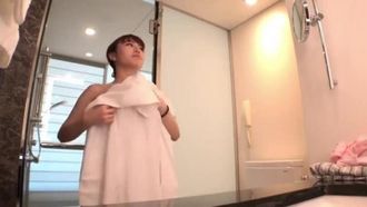 261ARA-368 [Seni grandi miracolosi] 20 anni [bellissima ragazza masochista] Mirei-chan è qui! Motivo della domanda per entrare a far parte di una compagnia teatrale