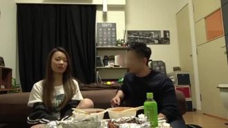 200GANA-2040 百戦錬磨のナンパ師のヤリ部屋で、連れ込みSEX隠し撮り 118 韓国料理屋でナンパした美脚ギャルを連れ込みSEX!激しいピストンで何度も