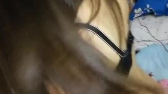 【가족 근친상간】컴퓨터를 하고 있는 미인 형수를 유혹한다