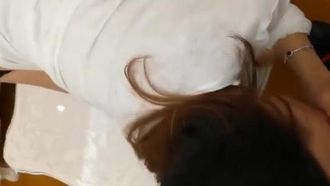 [Selfie domestique] Réparez le téléviseur et faites-le réparer par l'hôtesse