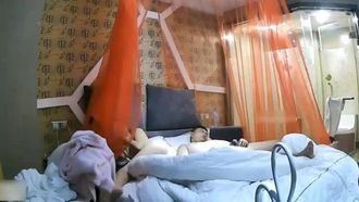 [Hotel Hidden Photography] Eine schöne Frau, die von einem Mann mit vorzeitiger Ejakulation gefickt wurde, sah etwas unzufrieden aus