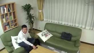 TUE-101 수면제로 자매, 여동생, 딸을 자고 여러 번 질 내 사정 성교를 반복하는 귀축 근친 상간 영상
