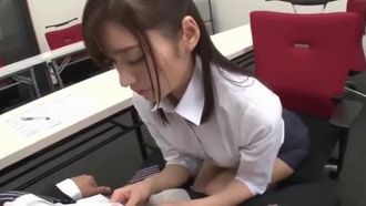 僕と瑞穂の甘過ぎる社内恋愛SEXライフ 上原瑞穂