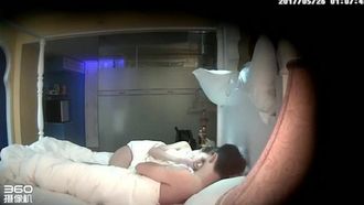 [Hotel Hidden Shot] Das Kurspaar hat gemeinsam den Unterricht geschwänzt~ Nur um an ihrem Geburtstag Sex zu haben~ Nach einem leidenschaftlichen Kuss haben sie zwei Mal hart gefickt~