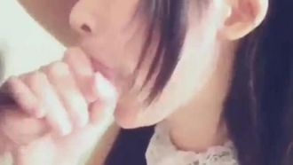 Das alberne Oralsex-Video einer superehrlichen Internet-Berühmtheit wurde erneut veröffentlicht 1