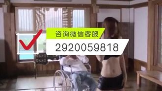 私はその女子生徒を尾行し、二言三言ハッタリをかけて彼女を家に連れて帰りました。