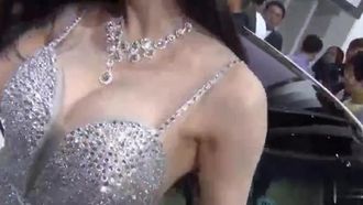 車展SG不慎露點遭拍