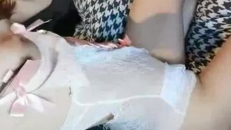È trapelato un video di chat privata tra una top model di Nanchino e un fan!! Il suo seno perfetto è stato inserito nella sua figa~ ed è stata prodotta una grande quantità di succo bianco che ha sorpreso i suoi fan!!
