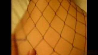 PARTE 2-Club de intercambio de esposas mariposa ~ ¡¡Loco gangbang en una fiesta de orgía 3P con una joven sexy !!