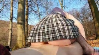 [Europe et Amérique] Sexe passionné au fond des bois~Mon frère n'a-t-il pas accepté de pique-niquer ?