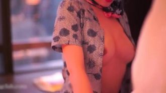 Il servizio personale dell'hostess! Non riesco a guadagnare abbastanza soldi sull’aereo, ma quando atterro devo “intrattenere sessualmente” la ricca seconda generazione! Le gambe lunghe in calze nere sono infinitamente provocanti