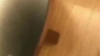 A âncora quebrou deliberadamente o vibrador! Ligue para o correio para devolver a mercadoria e %%....