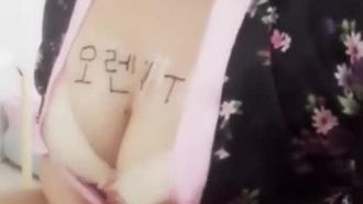 [한류가 온다] 여신급 앵커~가슴 예쁜 여자, 미소와 미소가 시선을 멈추게 만든다 (7)