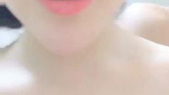 변덕스러운 언니 허니와 비참한 섹스 파트너가 다양한 위치를 잠금 해제합니다. 구강 및 구강 삽입은 필수입니다 ~