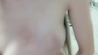 La diosa loli definitiva hace el amor apasionadamente con un fan afortunado~ ¡¡El precio del amor es que se convertirá en un vídeo destacado!!