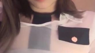 사쿠라 걸 닮은 귀여운 앵커~형제들이 볼 수 있도록 온라인에서 보지놀이~