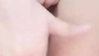 청순하고 귀여운 앵커 소녀 Meng Mengzi ~ 2019 봄 자위 쇼 ~ 중국 스타일의상의는 분홍색과 아름다운 가슴을 가릴 수 없습니다 ~