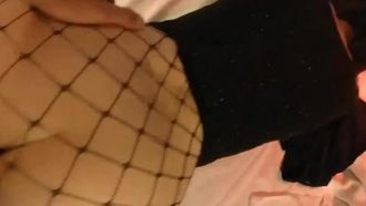 Autoportrait d'une bagarre à l'hôtel avec une siamois sexy en bas noirs Si vous le faites une fois, vous mentirez à la belle et direz que vous n'avez pas joui. Vous continuerez à le faire après une pause. Je ne peux pas le supporter ! Mandarine 003434