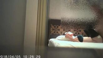 “快点滴整不整”东北话对白搞笑淫荡卷发成熟气质女人美黑丝阿姨约炮小伙身材保养的真不错又骚又放得开