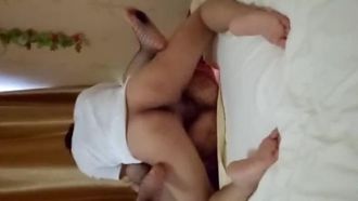 Meine Freundin hat kürzlich auf Momo eine wunderschöne, geschiedene Frau mitgenommen und mich gebeten, etwas Geld auszugeben, um mit ihr zu spielen.