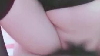 Die süße kleine Plattform (ehemals Kawaii) bietet eine Live-Übertragung einer gutaussehenden Frau beim Sex, eine leidenschaftliche Oralsex-Show, die sehr verlockend ist.