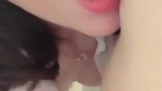 小さなかわいいプラットフォーム（以前はカワイイ）ロイヤルシスタービューティーZhu Yezi 1103がセックスフレンドとつながり、情熱的なオーラルセックスを見せます - 非常に貪欲なセックス