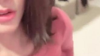Little Cute Platform (anteriormente Kawaii) La hermosa hermana real Ye Zizi 1031 se engancha con hombres y muestra una mamada apasionada, el sexo y el sexo es muy tentador.