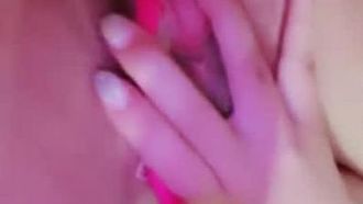 丸子头高颜值长相甜美妹子自慰秀跳蛋塞入逼逼震动近距离特写呻吟娇喘很是诱惑喜欢不要错过