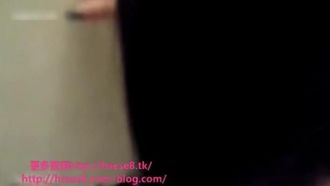 ¡Invita chicas al bar a través de WeChat! ¡Después de emborracharse, aceptó tener sexo conmigo en el Motel! La chica de piernas largas parece perdida: agarrándose la cintura y empujando fuerte (3)