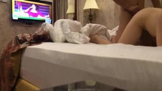康先生-宁波大红鹰学院学生妹，说“有一次那个人太大，痛死我了”精彩对白