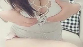 网红尤物爆乳麻酥酥哟VIP会员版之白色绑带诱惑 超白嫩爆乳 极品无毛嫩鲍