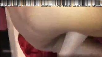 黑丝美女和男友家中自拍全身涂抹润滑液用身体给对方按摩撕破丝袜疯狂爆操,娇嫩的喘息声真受不了