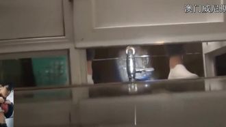 A domestic celebrity sneaked into the women's restroom of a college and secretly filmed the cunts of several beautiful girls at close range.