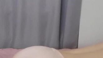 [Corea del Sud] L'ancora con la maschera le massaggia i seni e si sente così bene~ Anche se sono piccoli, hanno un grande potere~