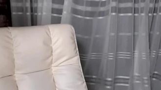 [Coreia do Sul] O âncora inocente troca de roupa durante a transmissão ao vivo ~ Roupas diferentes fazem os seios parecerem diferentes ~