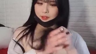 [Korea] The big-breasted girl will accompany you with your breasts~Heart to heart~