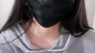 [Corea] ¡¡Está bien tocarte la vagina y rascarte con picazón debajo de las bragas!! ¡¡La chica negra, larga y recta, es tímida y no se atreve a jugar demasiado grande~