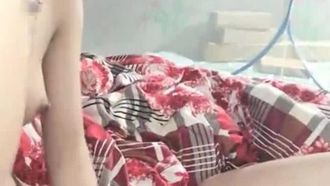 [越南] 18歲的越南小女孩~窮小子與他的CCR之戀~早上起床雞巴啪一啪~