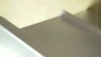 短髮熟女兼职外出按摩~偷偷拍下性爱画面~就为了让更多哥哥们可以加入这场性爱直播!!