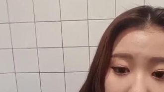[韩国] 成人视讯直播大秀~奶头还穿环想勾引谁!!
