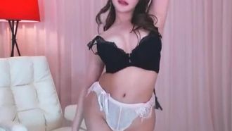 [대한민국] 유쾌한 앵커가 가슴을 흔드네요~ 오빠 제가 이렇게 춤추는 걸 좋아하시나요?