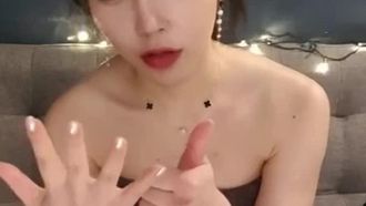 [Corée] Cheveux noirs ~ Une magnifique ancre prend une douche avec vous ~