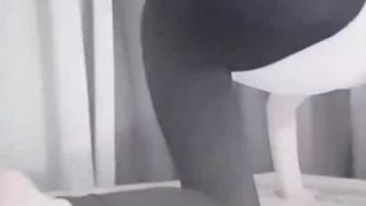 [Korea] Das süße und hübsche Hasenmädchen gibt heute keine Karten aus ~ Sie zieht ihre Kleidung aus und schüttelt ihre Brüste, damit sich ihre Brüder wohl fühlen ~