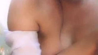 A very hairy and slutty young hostess masturbates in the kitchen and orgasms, making her very wet and very tempting. Don’t miss it.