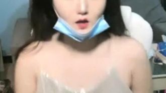 美女極品聲音呻吟聲嗲到不行直播自慰噴水