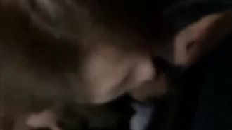 Dea karaoke nel karaoke, presa e spinta, creampie